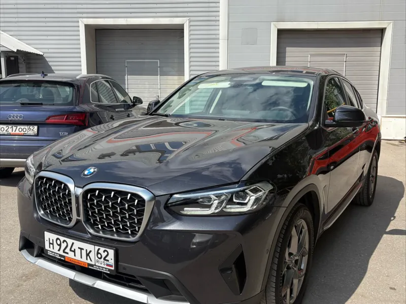 BMW X4 G02 2021, привезённый из Кореи, у офиса Автоподбор 62